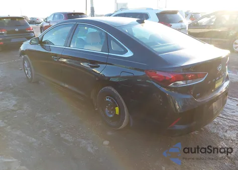 2019 Hyundai Sonata Se z USA, uszkodzony, nr VIN 5NPE24AF2KH733117